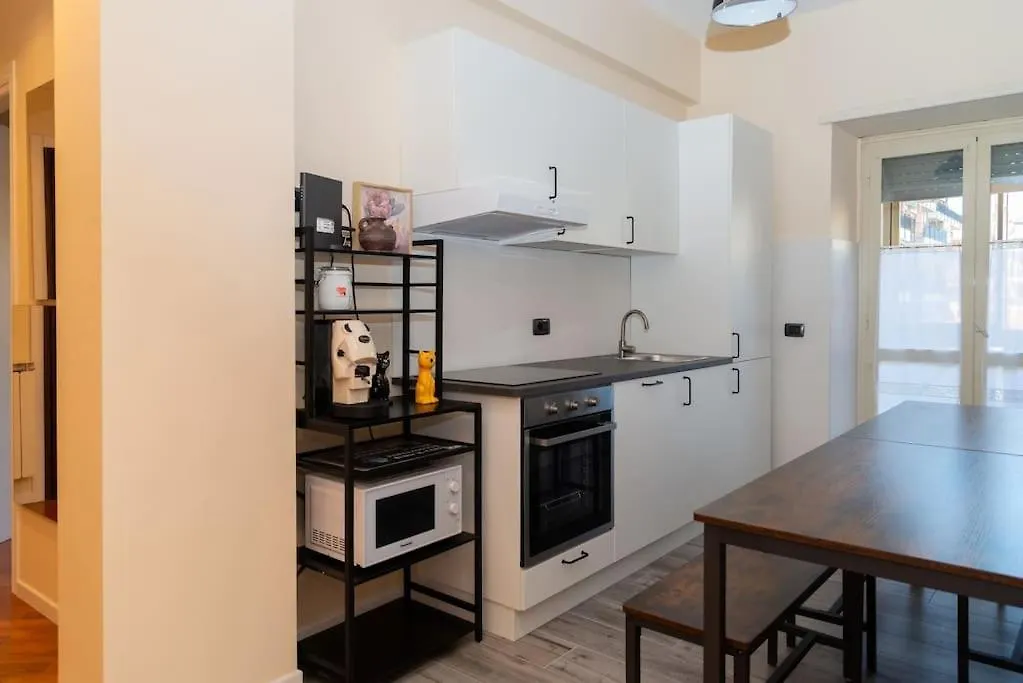 Tullios Home Roma